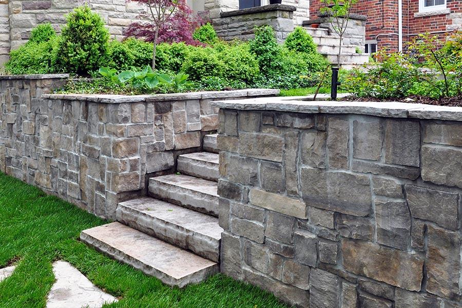 How to Build Retaining Walls in Kyle, TX